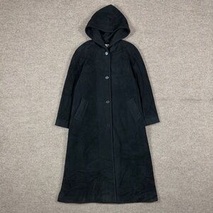 Hooded coat